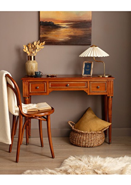 Miranda Abajur Metal ve Gold Renk ile Şık Görünümde Salon Aydınlatması