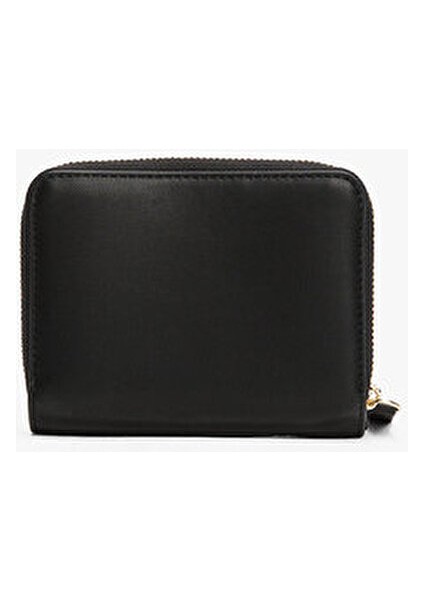 Logotape Medium Cüzdan %100 Poliüretan Malzeme ile Şık Tasarımda Kadınlar İçin