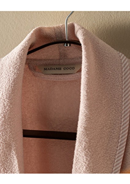 Kadın Bornoz - Pudra Renkli Pamuklu Şalyaka Bornoz Sade Tasarım Özellikleriyle