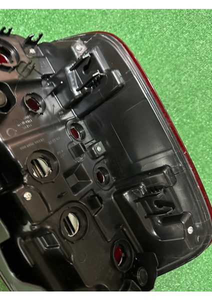 Vw Amarok Sağ Stop Lambası Düşük Paket 2020-2025 modelleri