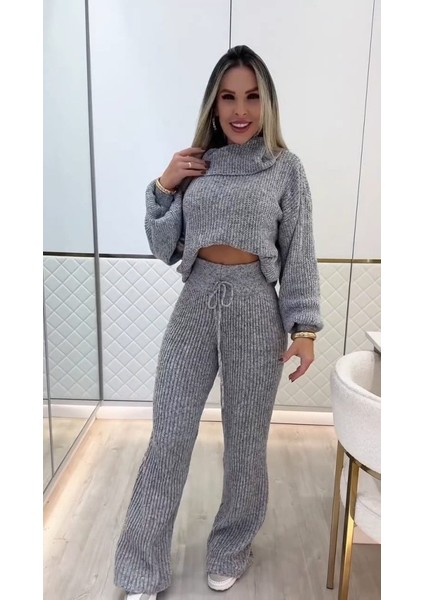 Kadın Uzun Kollu Balıkçı Yaka Kısa Triko Bluz ve Pantolon Ikili Takım modelleri