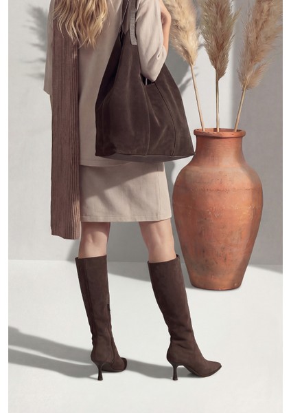 Kadın Sivri Burun Yarım Fermuarlı Ince Topuklu Çizme Lavisa Kahve Süet fırsatları