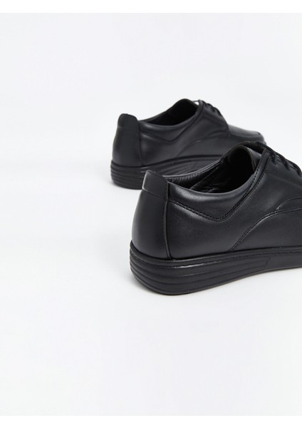 Yeni Sezon Bağcıklı Erkek Klasik Ayakkabı fırsatları