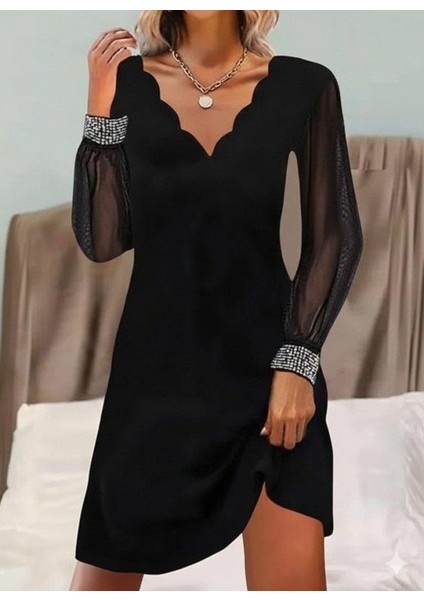 Kadın Uzun Kollu V Yaka Lazer Kesimli Tül Detaylı Mini Ithal Krep Elbise