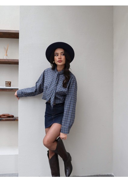 Ekose Fular Detay Gömlek fırsatları