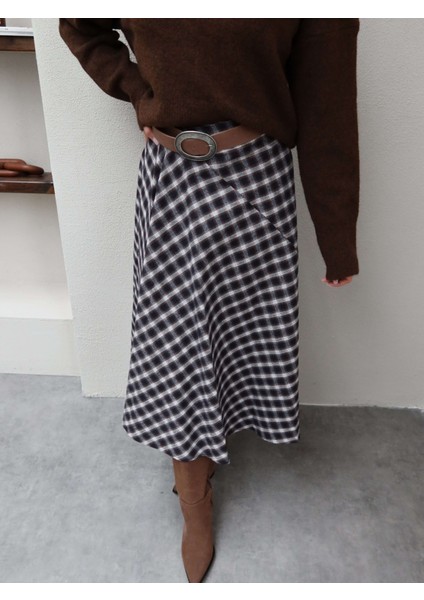 Tasarım Ekose Desen Asimetrik Etek modelleri