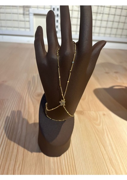 Gold Yıldız Detaylı Şahmeran Bileklik – Ince Zincir Zarif Tasarım modelleri