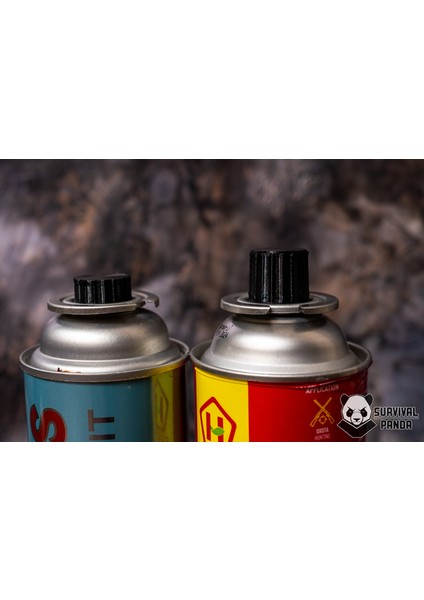 Turist Gaz Tankı Kapaklarının Iki Versiyonu