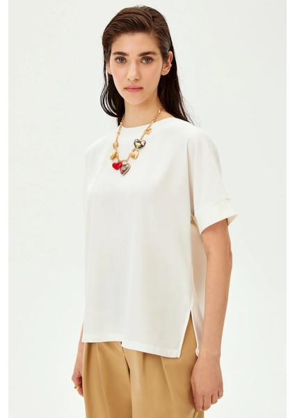 Bisiklet Yaka Taş Işlemeli Regular Örme Tişört fırsatları