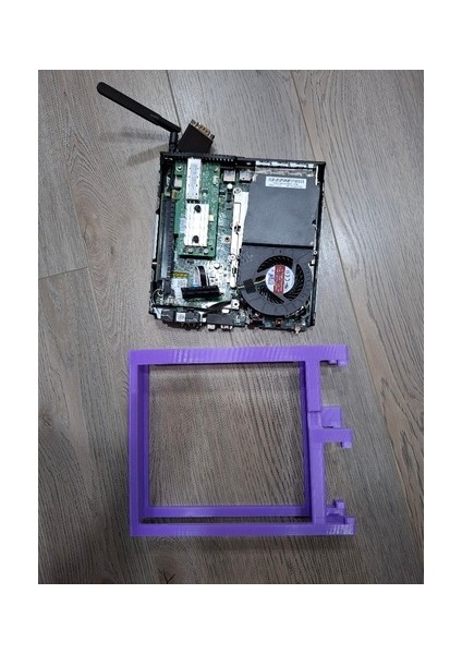 Lenovo M920Q Rack 1u modelleri