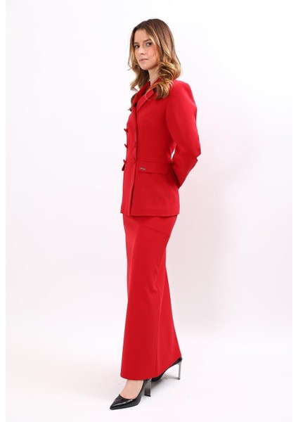 Erkek Yaka Blazer Ceket & Kemerli Kare Cepli Çan Etek-Kırmızı modelleri