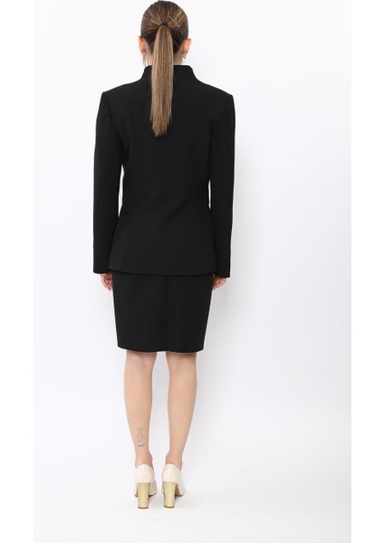 Dik Yaka Tokalı Ceket & Yırtmaçlı Düz Dar Etek-Siyah fırsatları