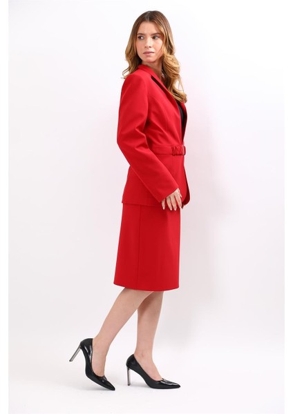 Dik Yaka Tokalı Ceket & Düz Dar Etek-Kırmızı indirimleri