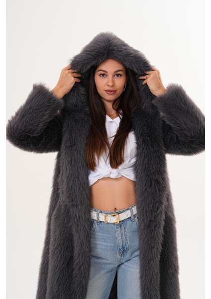 Tam Boy Kapişonlu Tüylü Kaban