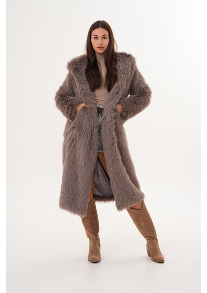 Tam Boy Kapişonlu Tüylü Kaban