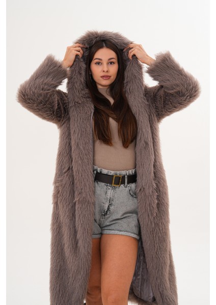 Tam Boy Kapişonlu Tüylü Kaban