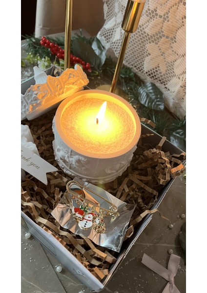 Atlıkarınca Işığı – Kar Tanesi Mum – Broş Yılbaşı Hediye Seti 3’lü | Casa Di Duck fırsatları