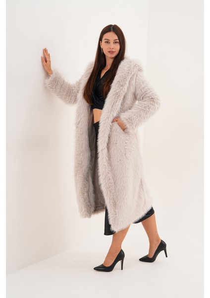 Tam Boy Kapişonlu Tüylü Kaban fiyatları