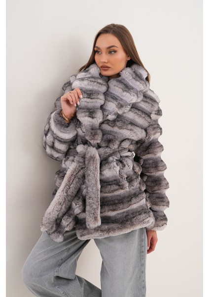 Midi Boy Çinçila Desenli Kaban