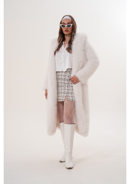 Tam Boy Kapişonlu Tüylü Kaban