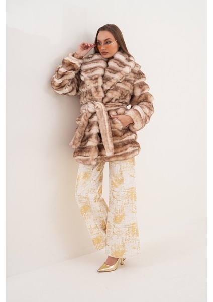 Midi Boy Çinçila Desenli Kaban