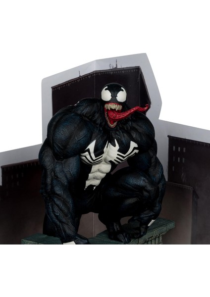 Toys - Marvel Venom 1-6th Scale Collectible With Scene & Comic