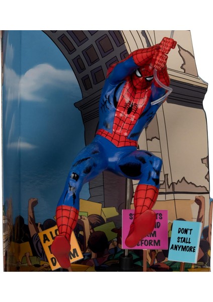 Toys - Marvel- Spider-Man Gold Label Action Figure