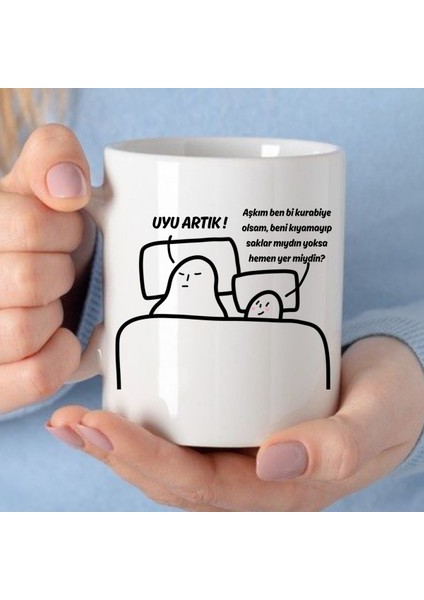 Uyu Artık - Aşkım Ben Bi Kurabiye Olsam, Beni Kıyamayıp Saklar Mıydın Yoksa Hemen Yer Miydin?