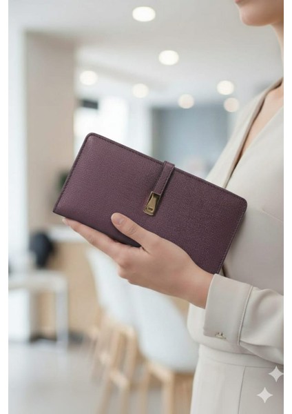 Kadın Tokalı Para ve Kart Bölmeli Şık El Cüzdanı