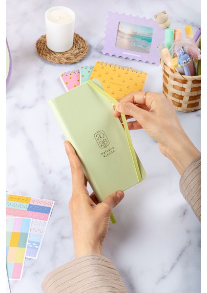 2026 Haftalık Ajanda 9X18 cm Sert Kapak - Yeşil