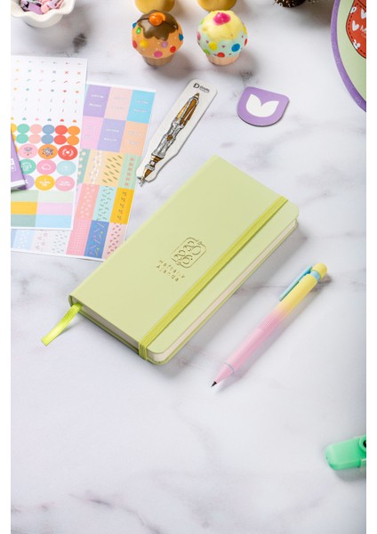 2026 Haftalık Ajanda 9X18 cm Sert Kapak - Yeşil