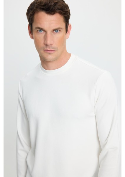 Erkek Relax Fit Rahat Kesim Uzun Kollu Ekstra Yumuşak Bisiklet Yaka Ekru Sweatshirt fiyatları
