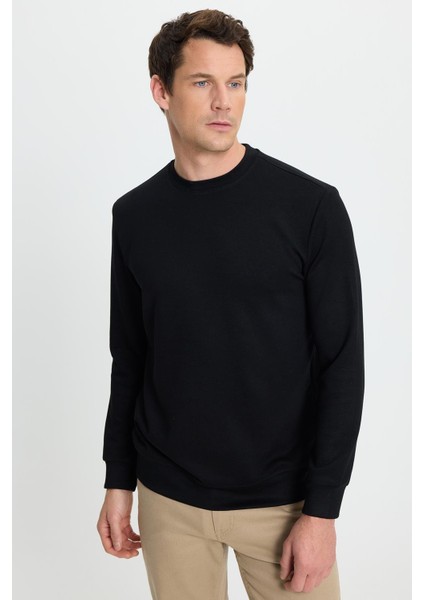 Erkek Relax Fit Rahat Kesim Uzun Kollu Ekstra Yumuşak Bisiklet Yaka Siyah Sweatshirt