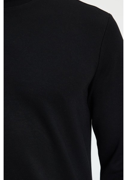 Erkek Relax Fit Rahat Kesim Uzun Kollu Ekstra Yumuşak Bisiklet Yaka Siyah Sweatshirt