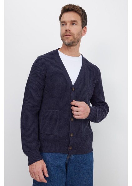 Erkek Standart Fit Normal Kesim V Yaka Düğmeli Lacivert Hırka indirimleri