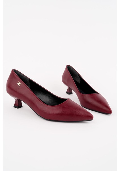 Kadın Yandan Tokalı Kısa Ökçeli Topuklu Ayakkabı fiyatları