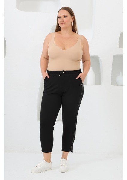 Büyük Beden Şerti Taş Detaylı Eşofman Altı Siyah fırsatları