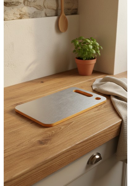 Stalura Çift Taraflı Kesme Tahtası 24 x 14 cm