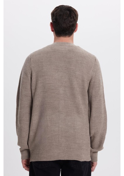 Erkek Standart Fit Normal Kesim V Yaka Düğmeli Kahverengi Hırka