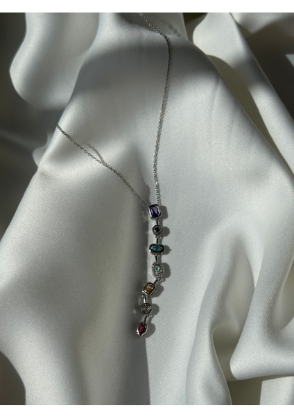 Pirinç Renkli Zirkon Taşlı Model Gümüş Renk 7 Element Kadın Y Kolye modelleri