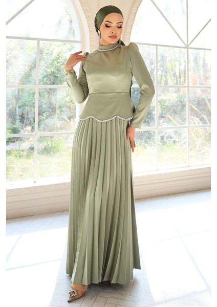 Taş ve Inci Detaylı Piliseli Saten Tesettür Abiye Elbise Açık Yeşil 1682