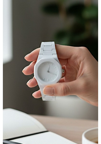 Silikon Kordonlu Şık Unisex Kol Saati