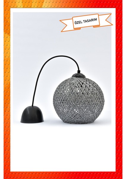 Şık Siyah Sarkıt Top Avize, Modern ve Zarif Aydınlatma Tasarımı
