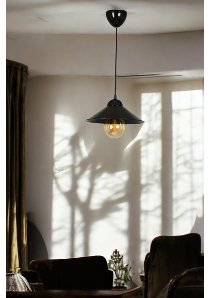 Şık Siyah Tekli Ürün, Kaliteli ve Modern Tasarım