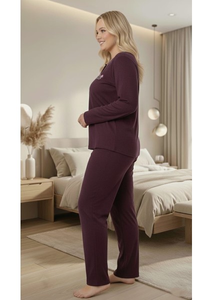 Kadın Kışlık Büyük Beden Yakası Düğmeli Uzun Kollu Interlok Pijama Takımı modelleri