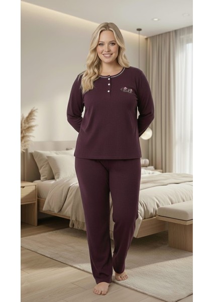 Kadın Kışlık Büyük Beden Yakası Düğmeli Uzun Kollu Interlok Pijama Takımı fırsatları