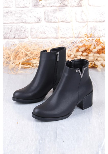 30542 Rahat Toka Detaylı 5 cm Topuk Yüksekliği Sıcak Astar Kadın Bot indirimleri