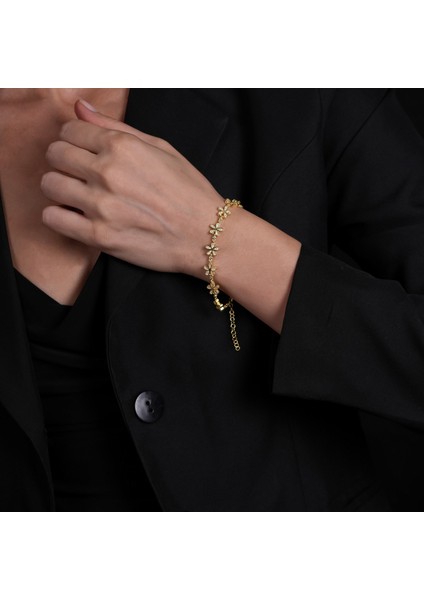 Taşlı Papatya Altın Kaplama Bileklik BLK14 fırsatları