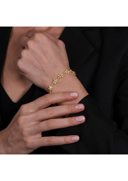 Taşlı Papatya Altın Kaplama Bileklik BLK14 indirimleri