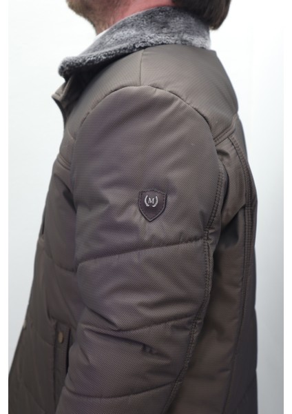 Fistan Store Erkek Yakası Kürklü Normal Kalıp Fermuar ve Çıtçıt Kapamalı Battal Kışlık Mont modelleri